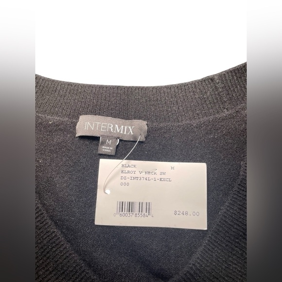 Intermix New NWT Elroy V-Neck 100% Cashmere Black Sweater Size Medium - Picture 8 of 8